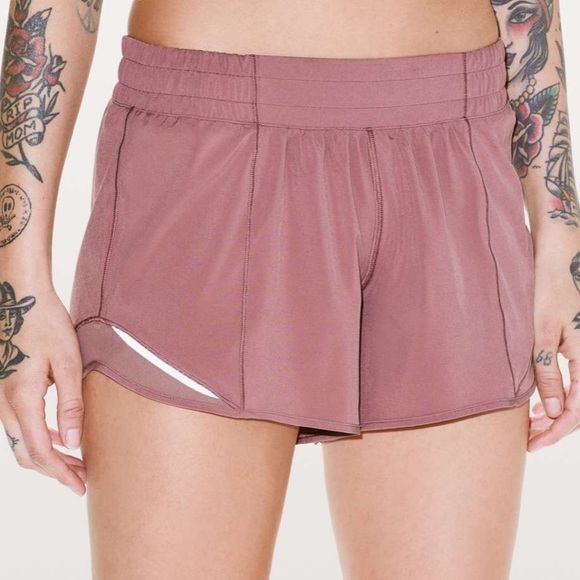 lululemon athletica Pants - Lululemon Hotty Hot Short 2.5”